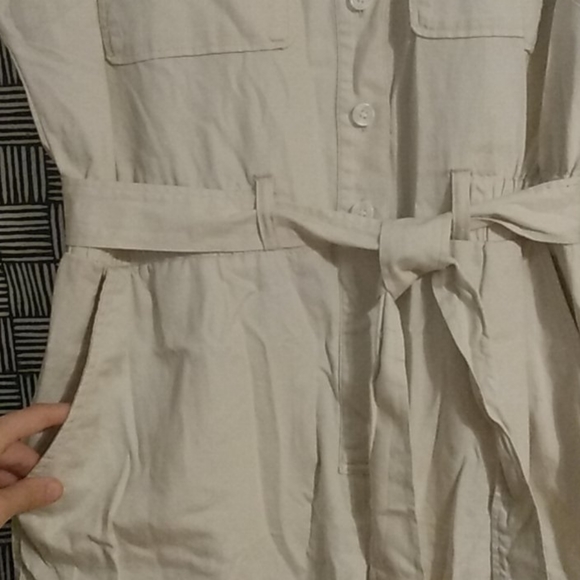 H&M cream jumpsuit NWT - Picture 4 of 5